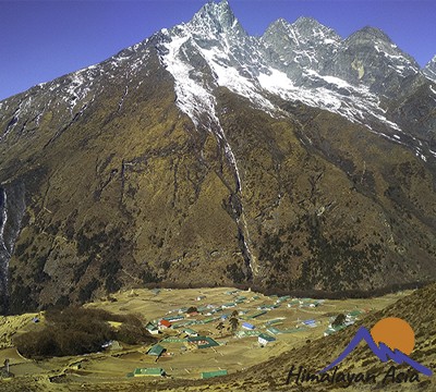 Lodges-Everest